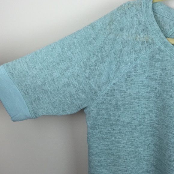 Victoria's Secret - Thin Short Sleeve Sweater - Picture 4 of 6